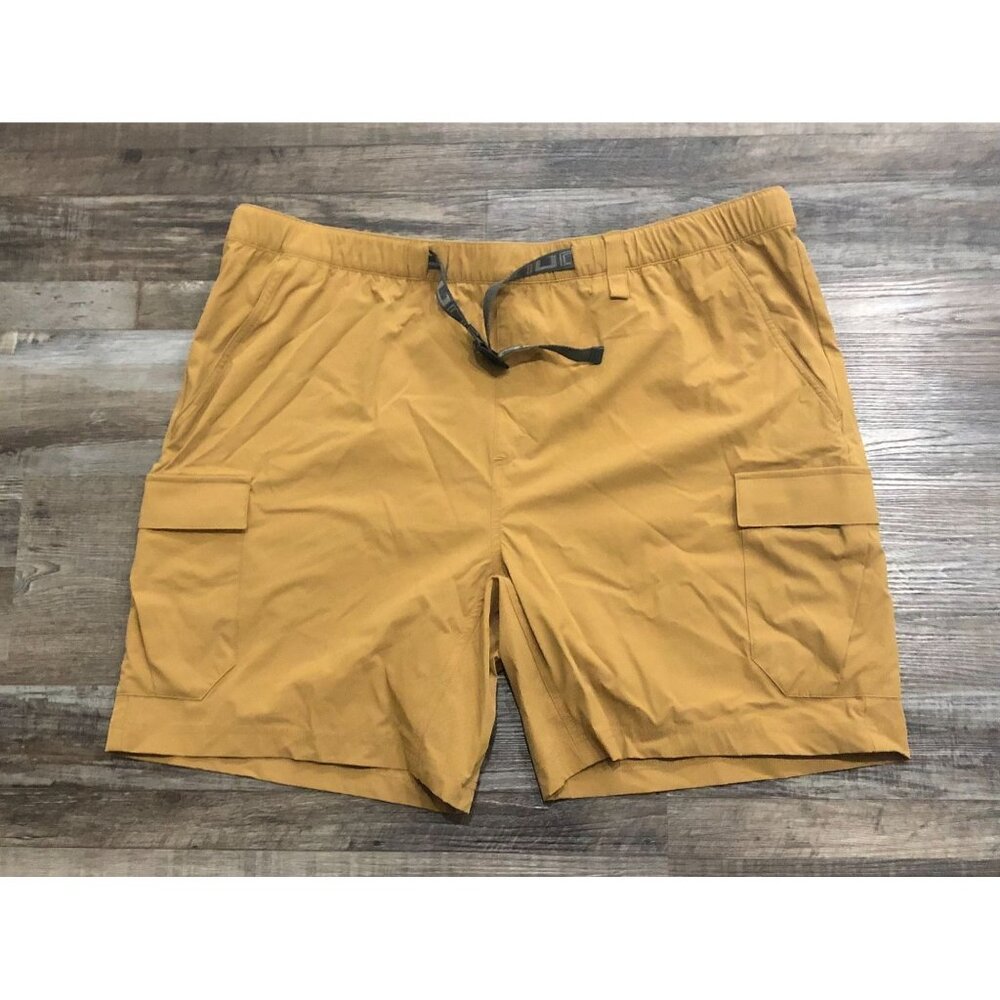 Huk Mens 2XL Performance Cargo Shorts Brown Stretch Fishing XXL Pockets